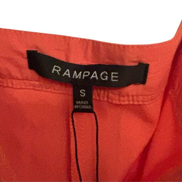 Rampage Coral Fringe Hem Cropped Pants NWT Size S Summer Capri - Picture 5 of 6